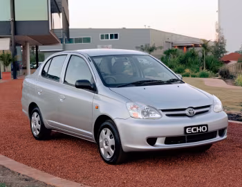 Toyota Echo 4-door [Australia] '2003–05