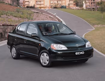 Toyota Echo 4-door [Australia] '1999–2003