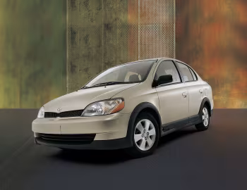2000–02 Toyota Echo Sedan [North America] '1999–2002