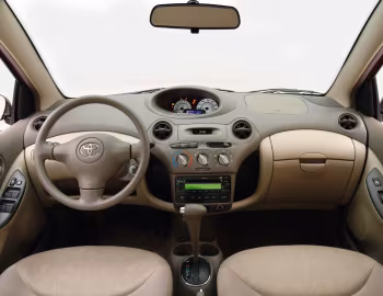Panel frontal 2003–05 Toyota Echo Sedan [North America] '2002–05