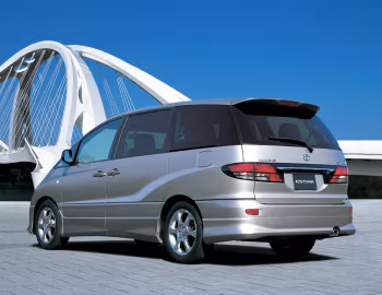 Toyota Estima Aeras '05.2003–12.2005