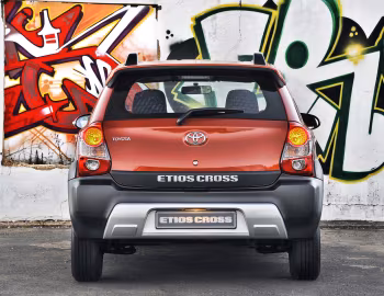 Toyota Etios Cross [South Africa] '2014–16