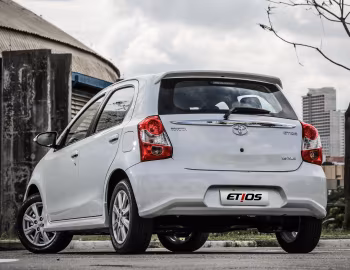 Toyota Etios Hatchback [Latam] '2016–23