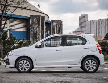 Toyota Etios Hatchback [Latam] '2016–23