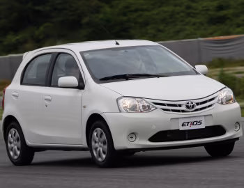 Toyota Etios Hatchback [Latam] '2012–16