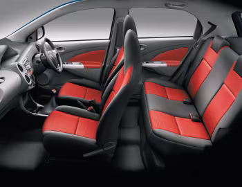 Interior Toyota Etios Liva '06.2011–16