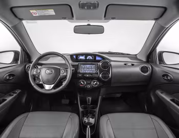 Panel frontal Toyota Etios Platinum Sedan [Latam] '2016–23