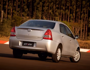 Toyota Etios Sedan [Latam] '2012–16