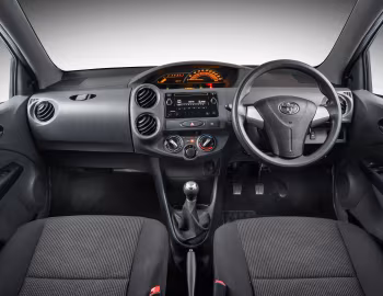 Panel frontal Toyota Etios Sport [South Africa] '2018–20