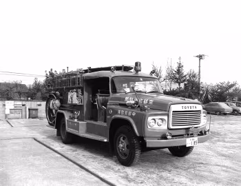 Toyota FA100 Fire Engine '1964–74