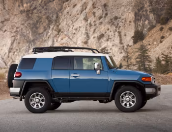 2011–14 Toyota FJ Cruiser [North America] (GSJ15W) '2010–14