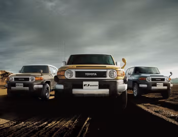 Toyota FJ Cruiser [Japan] (GSJ15W) '10.2010–07.2014
