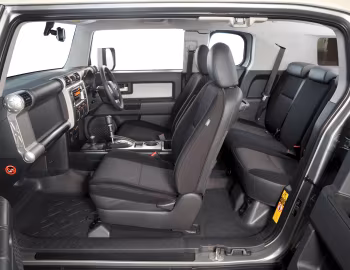 Interior Toyota FJ Cruiser [South Africa] (GSJ15W) '2010–14