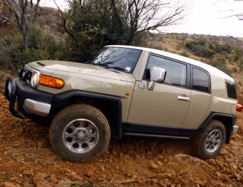 Toyota FJ Cruiser [South Africa] (GSJ15W) '2010–14