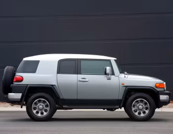 Toyota FJ Cruiser [South Africa] (GSJ15W) '2010–14