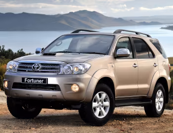 Toyota Fortuner [South Africa] '2008–11
