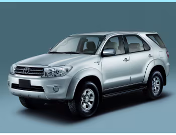 Toyota Fortuner '2008–11