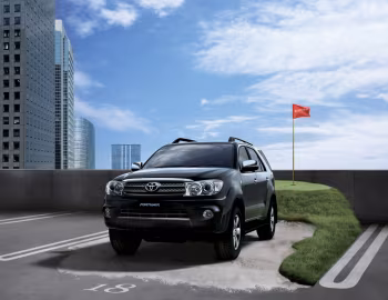 Toyota Fortuner '2008–11