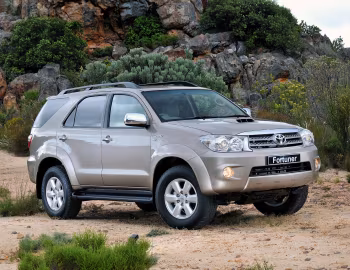 Toyota Fortuner [South Africa] '2008–11
