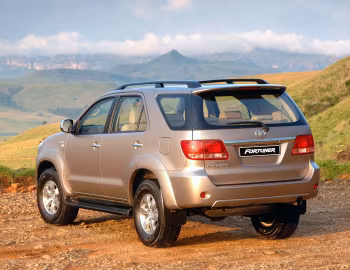 Toyota Fortuner [South Africa] '2005–08