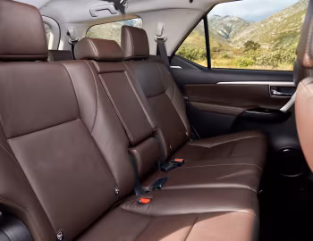 Interior Toyota Fortuner [South Africa] (AN160) '2016–20