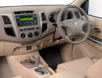 Panel frontal Toyota Fortuner [South Africa] '2005–08