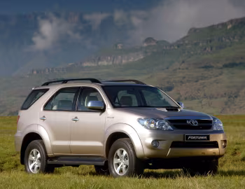 Toyota Fortuner [South Africa] '2005–08
