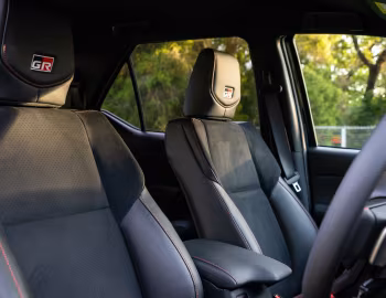 Intérieur Toyota Fortuner GR-S [South Africa] '2025–pr.