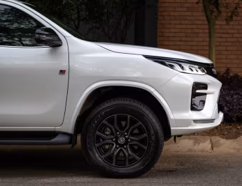 Toyota Fortuner GR-S [South Africa] '2025–pr.
