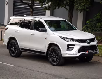 Toyota Fortuner GR-S [South Africa] '2025–pr.