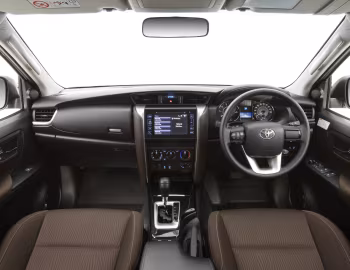 Panel frontal Toyota Fortuner GX [Australia] (AN160) '2015–20