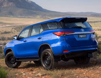 Toyota Fortuner GX [Australia] (AN160) '2015–20