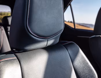 Интерьер Toyota Fortuner VX [South Africa] (AN160) '2023–н.в.