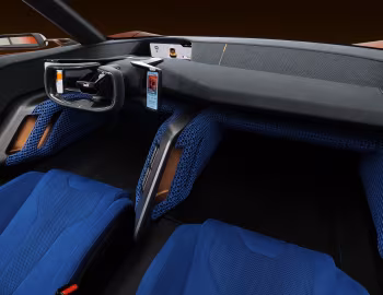 Интерьер Toyota FT-Se '10.2023