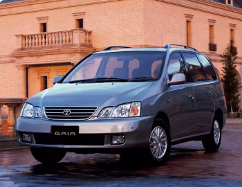 Toyota Gaia "G Package" 4WD [Japan] (SXM15G) '05.1998–03.2001
