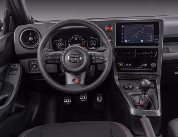 Panel frontal Toyota GR Yaris [Latam] '2026