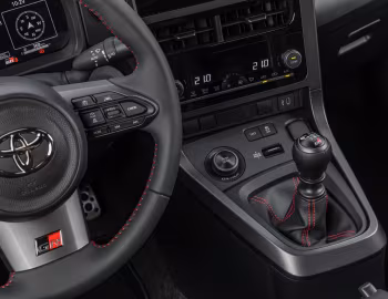 Interior Toyota GR Yaris [Latam] '2026