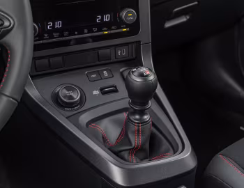 Interior Toyota GR Yaris [Latam] '2026