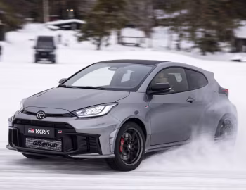 Toyota GR Yaris MT [Worldwide] '2024–pr.
