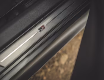 Interior Toyota GR Yaris MT [UK-spec] '2024–pr.