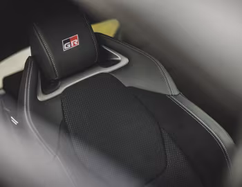 Interior Toyota GR Yaris MT [UK-spec] '2024–pr.