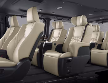 Interior Toyota GranAce Premium '2019–24