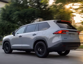 2025–pr. Toyota Grand Highlander HEV AWD "Nightshade" [North America] '2024–pr.
