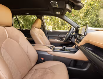 Intérieur 2024–pr. Toyota Grand Highlander Hybrid Max Platinum [North America] '2023–pr.