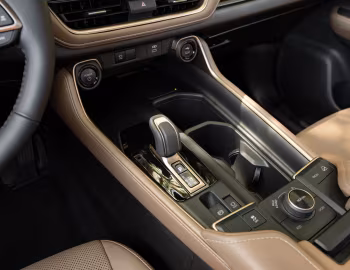 Intérieur 2024–pr. Toyota Grand Highlander Hybrid Max Platinum [North America] '2023–pr.
