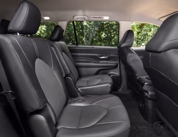 Intérieur 2024–pr. Toyota Grand Highlander Hybrid Max XLE [North America] '2023–pr.
