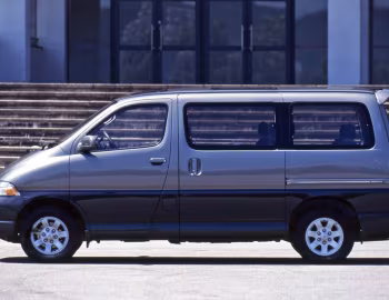 Toyota Granvia (CH10W) '08.1995–08.1999