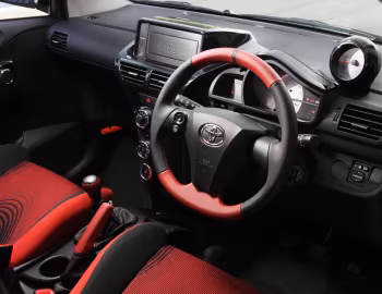 Panel frontal GRMN Toyota iQ Supercharger (KGJ10) '2012