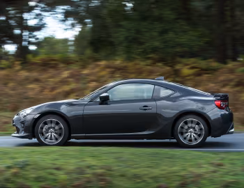Toyota GT86 [UK-spec] '2016–21