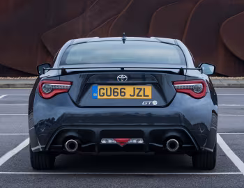 Toyota GT86 [UK-spec] '2016–21